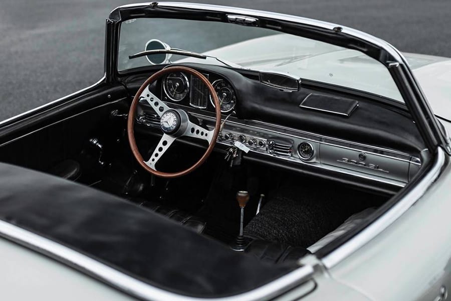 Mercedes Benz 3000 SL Roadster for auction dashboard and steering wheel