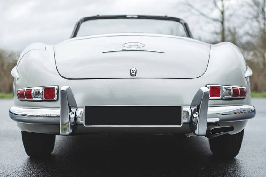 Mercedes Benz 3000 SL Roadster for auction back