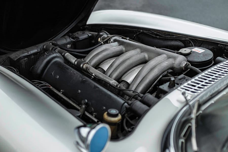 Mercedes Benz 3000 SL Roadster for auction engine