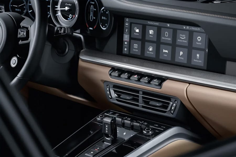 2021 Porsche 911 Turbo 3