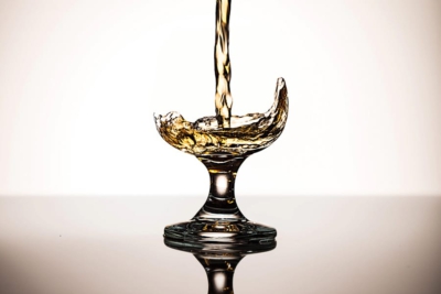 To Peat or Not to Peat: The Whisky Drinker’s Dilemma