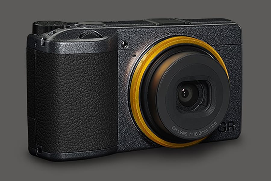 GR 3 Street Edition Film side view