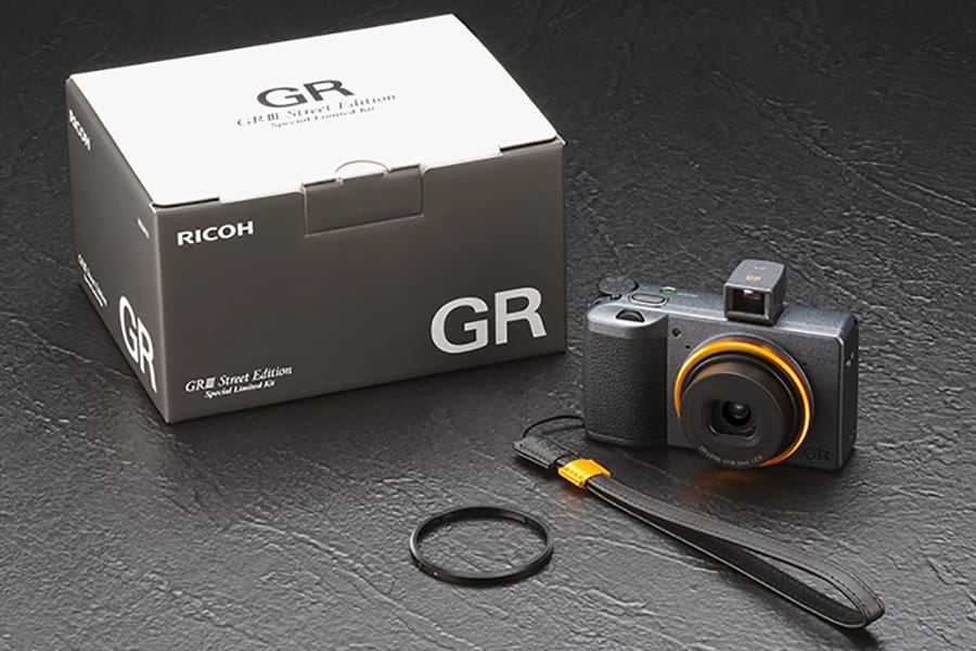 GR 3 Street Edition Film with box