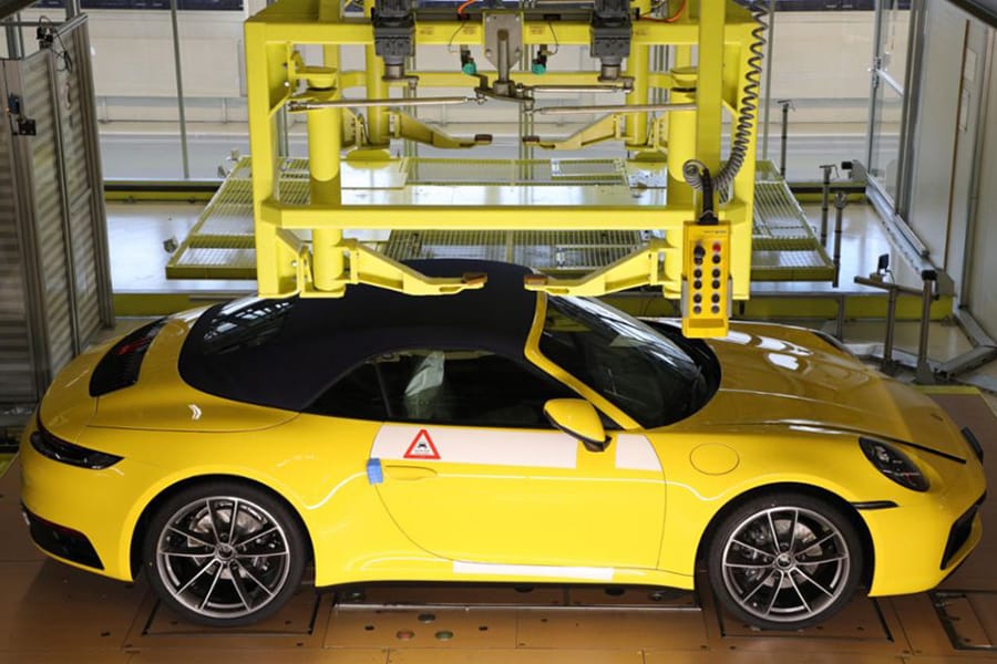 Porsche Track Your Dream