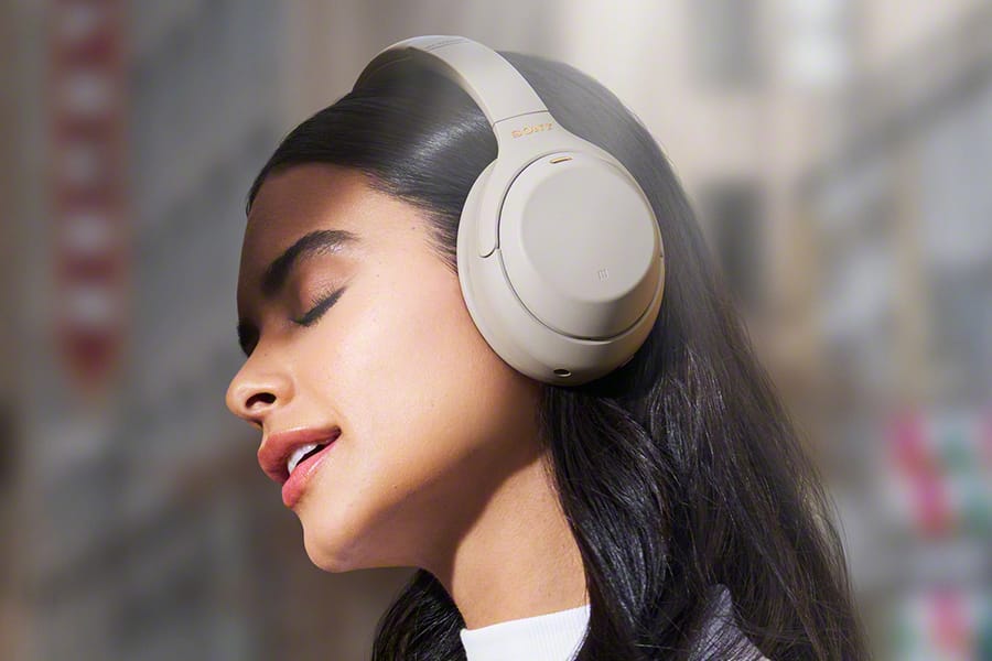 listening to music with Sony WH-1000XM4