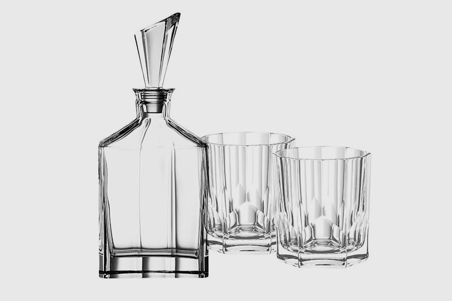 fathers day gift guide 2020 corporate Aspen Whisky Decanter